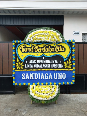 Papan Bunga Duka di Tumbang Titi